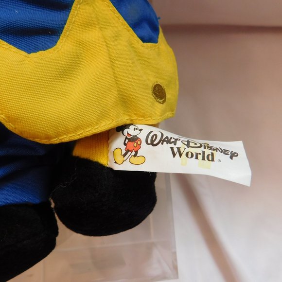 Winnie the Pooh July 4th 2000 Walt Disney World Bean Bag Stuffed Animal - Picture 7 of 10